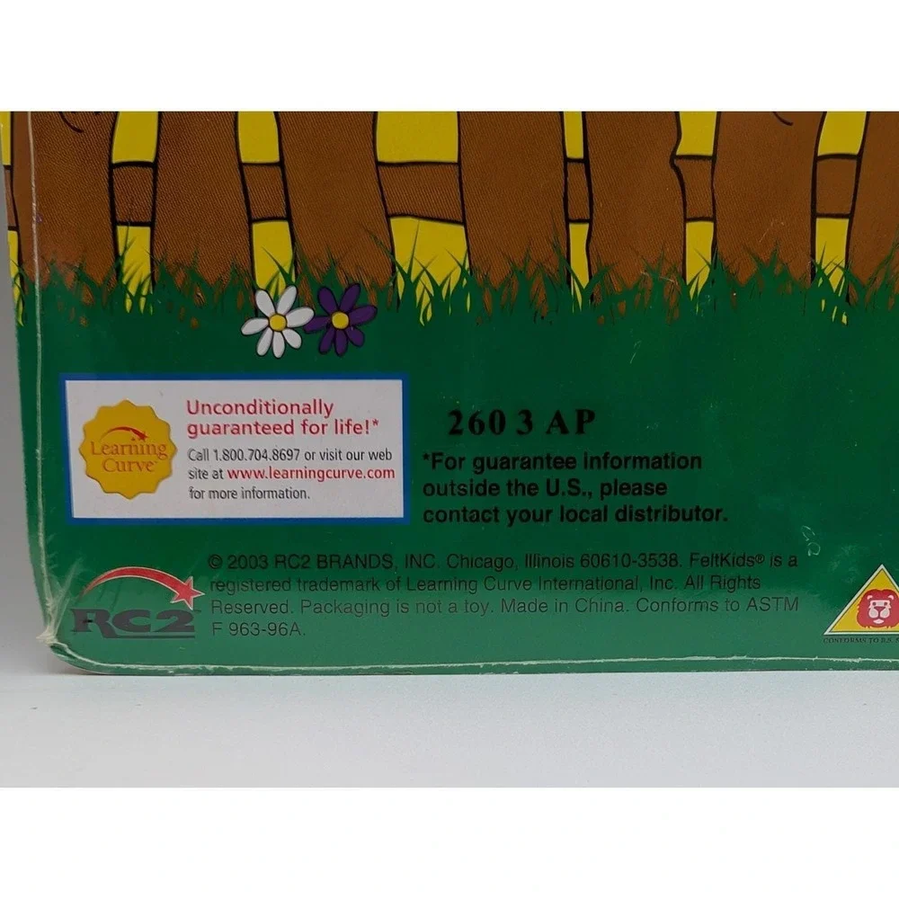 Felt Kids John‎ Deere Garden Clip Carry Tote Lot of 2 Sealed 2002 2003